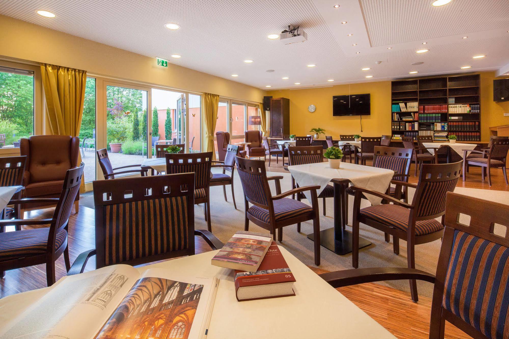 Gda Hotel Goettingen Exterior photo